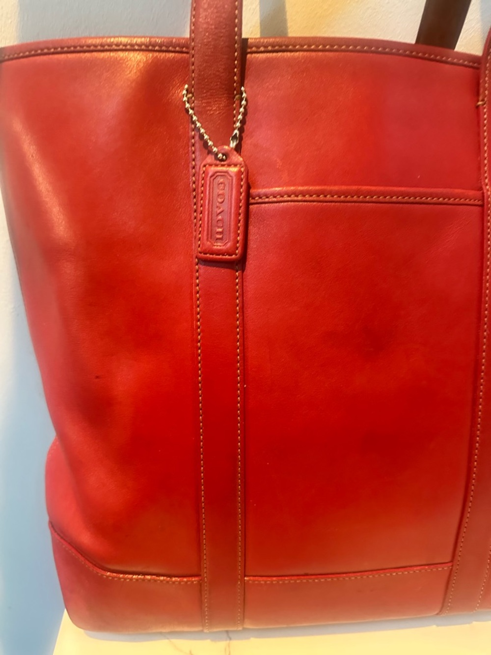 Coach Vintage 2003 Hampton Leatherware with Bullseye logo on creed. Leather Tote - Picture 6 of 14